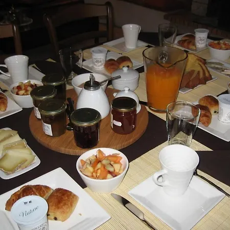 Frühstückspension D'hotes L'ardiegeoise 3*