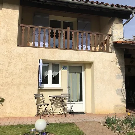 Bed & Breakfast D'hotes L'ardiegeoise 3*